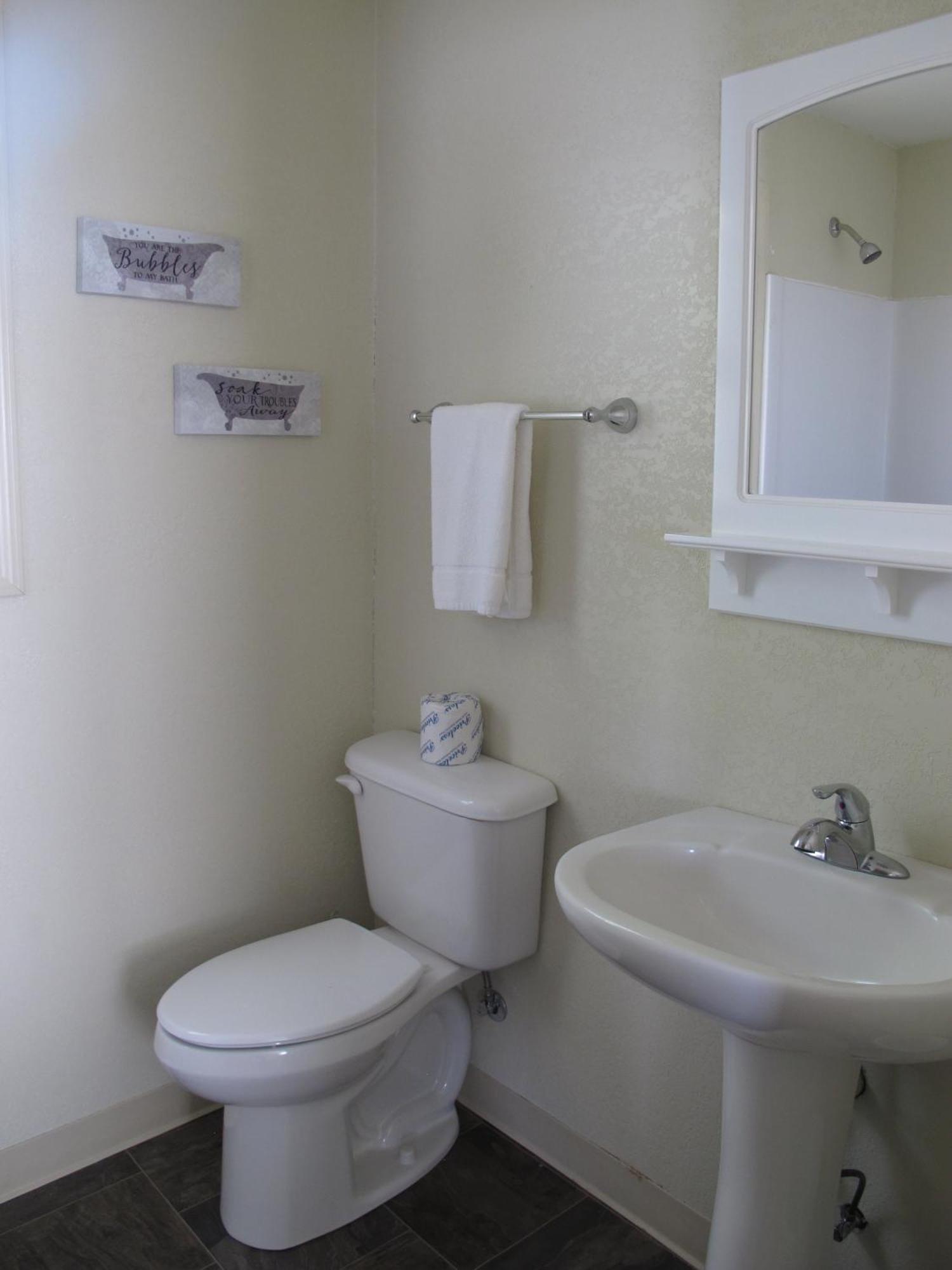 Little Ted'S Cottages Marblehead Extérieur photo